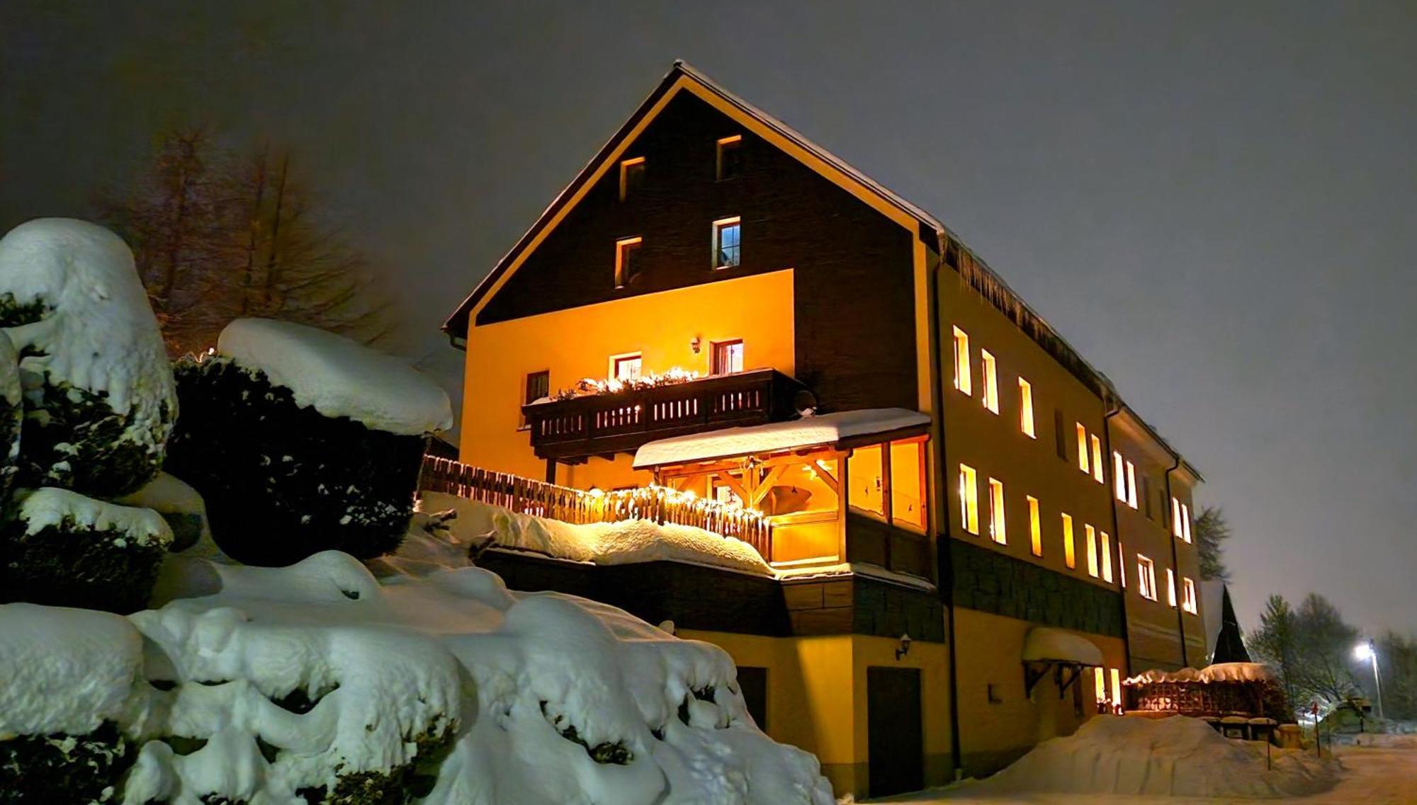 Ferienwohnungen "Am Schloessel" Oberwiesenthal Exterior photo