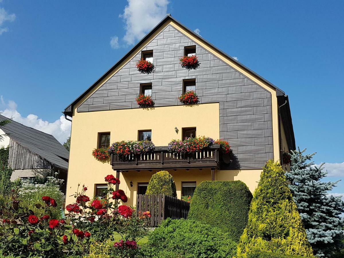 Ferienwohnungen "Am Schloessel" Oberwiesenthal Exterior photo
